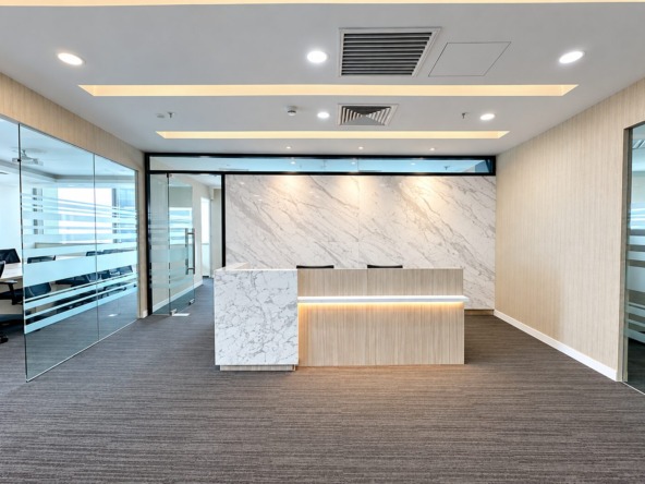 Menara Maxis KLCC Fully Fitted Office For Rent – office for rent in Kuala Lumpur (photo 1 of 5)