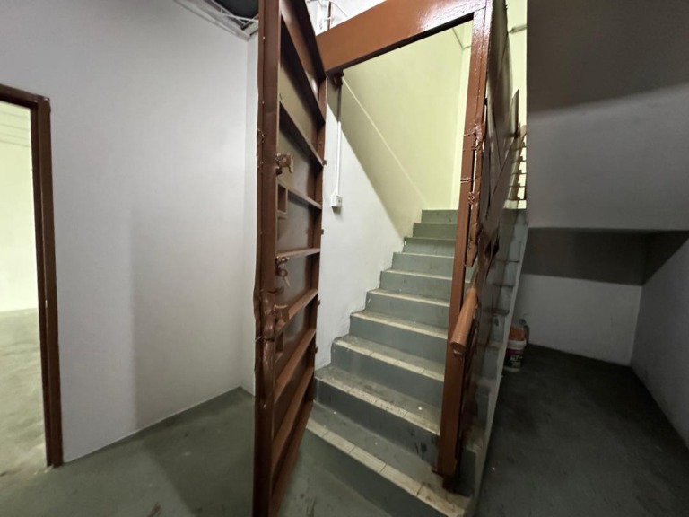 Bandar Bukit Tinggi Second Floor Shoplot for Rent
