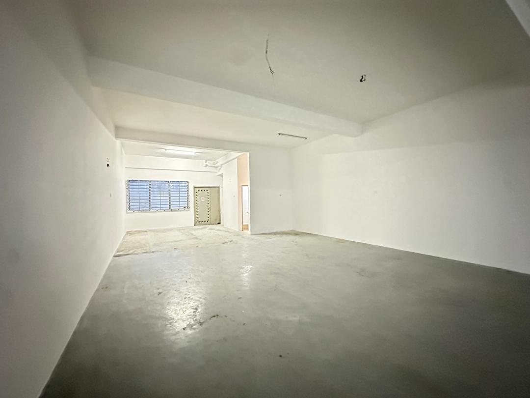 Shop for rent at Bandar Botanic Jalan Ramin Ground Floor Shoplot for Rent, Port Klang - photo 1 of 8