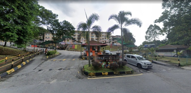 Saujana Apartment @ Damansara Damai