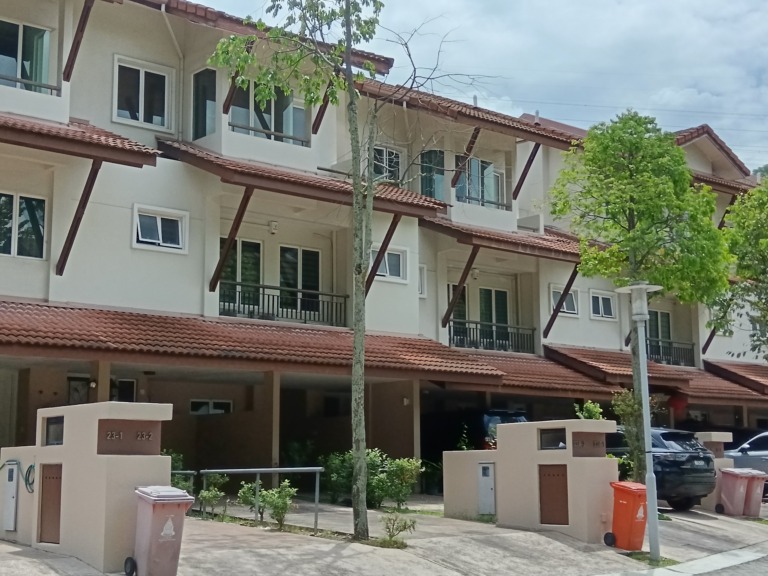 Laman Impian Garden Villas